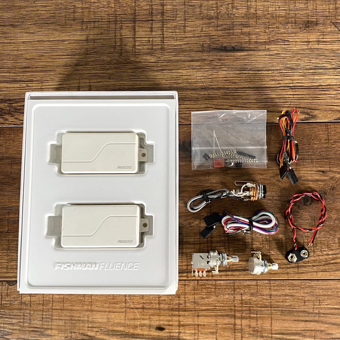 Fishman Fluence Modern Alnico Ceramic Guitar Pickup Set White Used