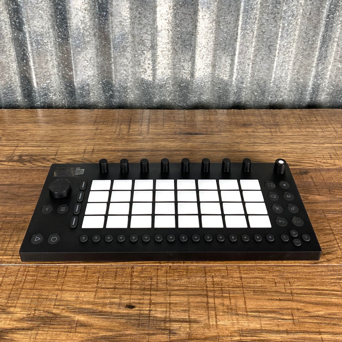Ableton MOVE 4 Track Sampler Sequencer Drum Machine Used