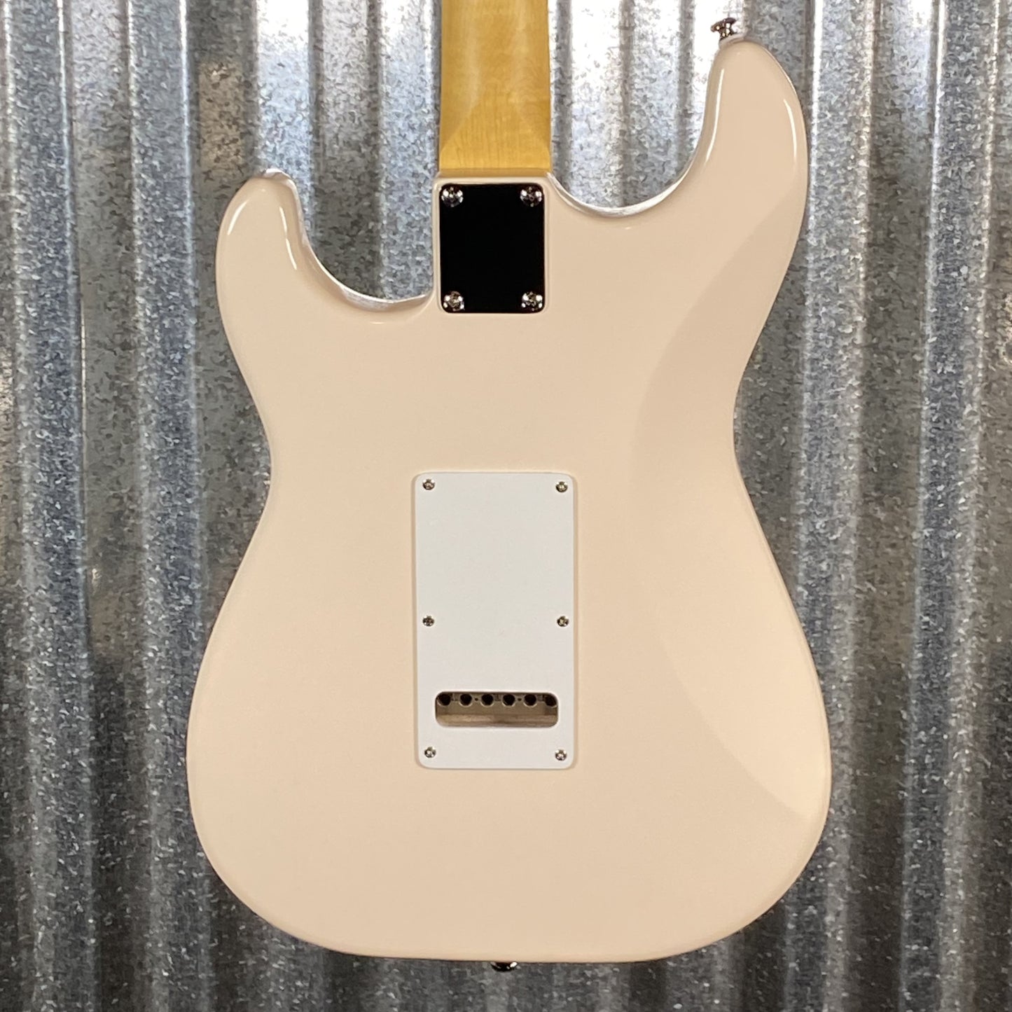 G&L Tribute Legacy White Guitar #2889 Used