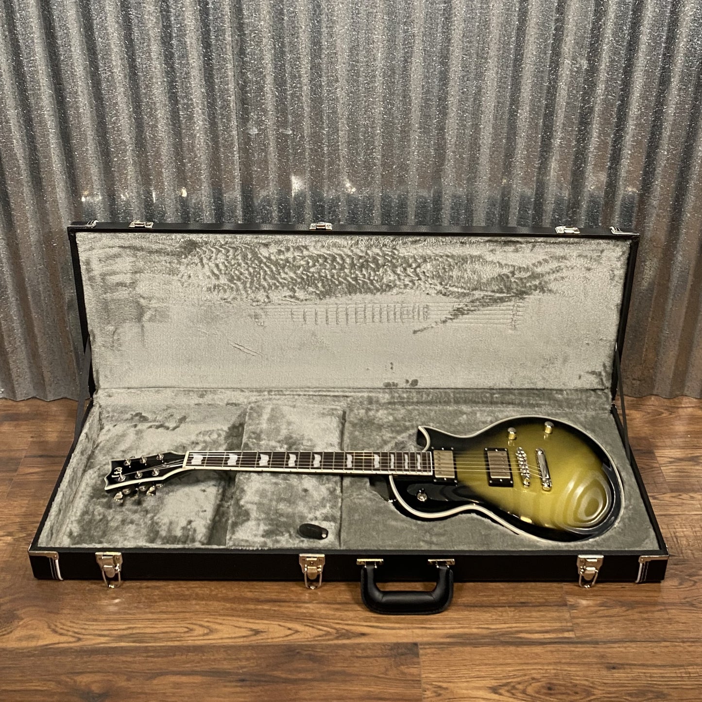 ESP LTD BK-600 Bill Kelliher Vintage Silverburst Seymour Duncan Guitar & Case LBK600VSSB #1586 Used