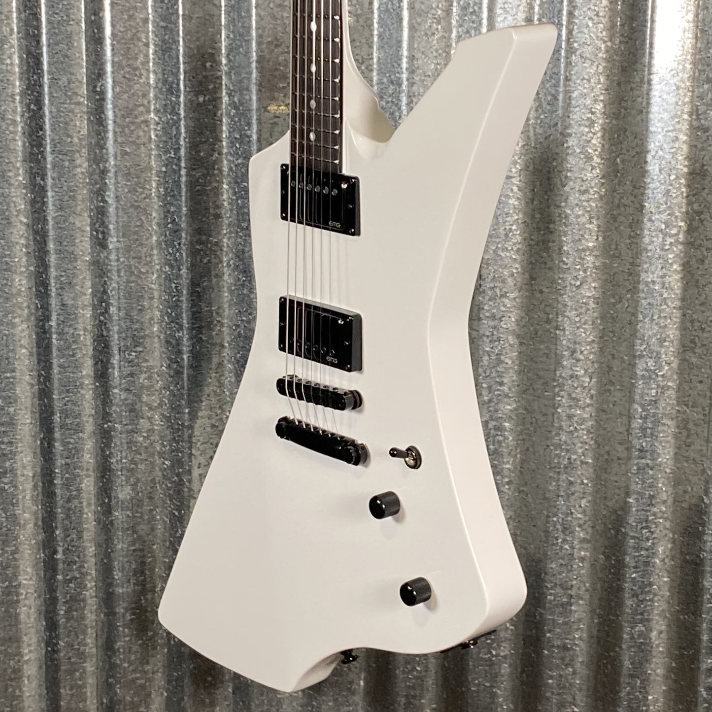 ESP LTD James Hetfield Snakebyte Snow White EMG Guitar & Case LSNAKEBYTESW #0084 Used