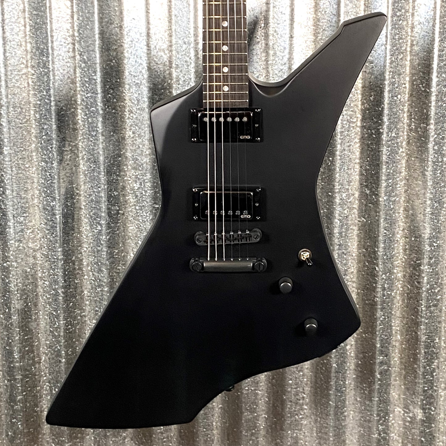 ESP LTD Snakebyte James Hetfield Black Satin EMG Guitar & Case LSNAKEBYTEBLKS #0246 Used