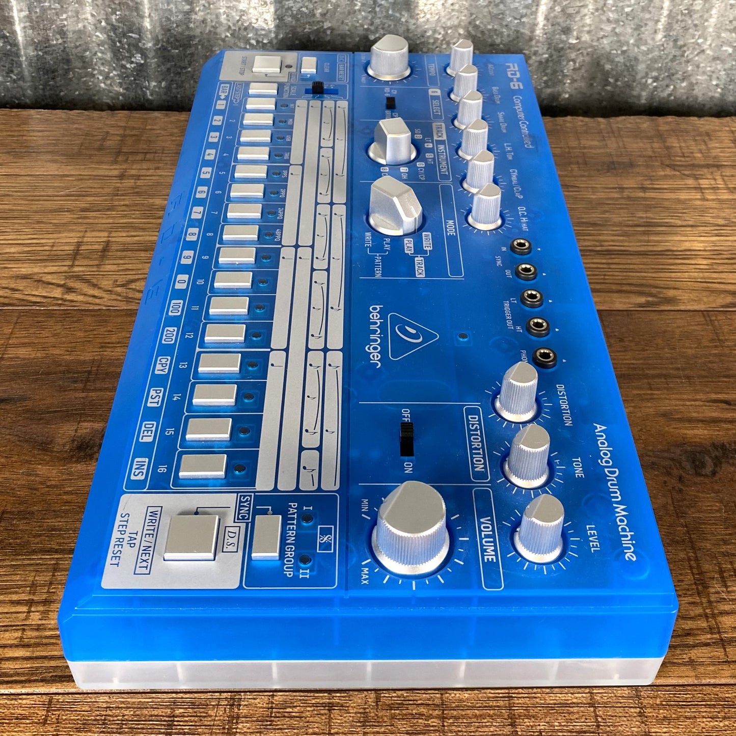 Behringer RD-6 BB Analog Drum Machine Sequencer Transparent Blue Used