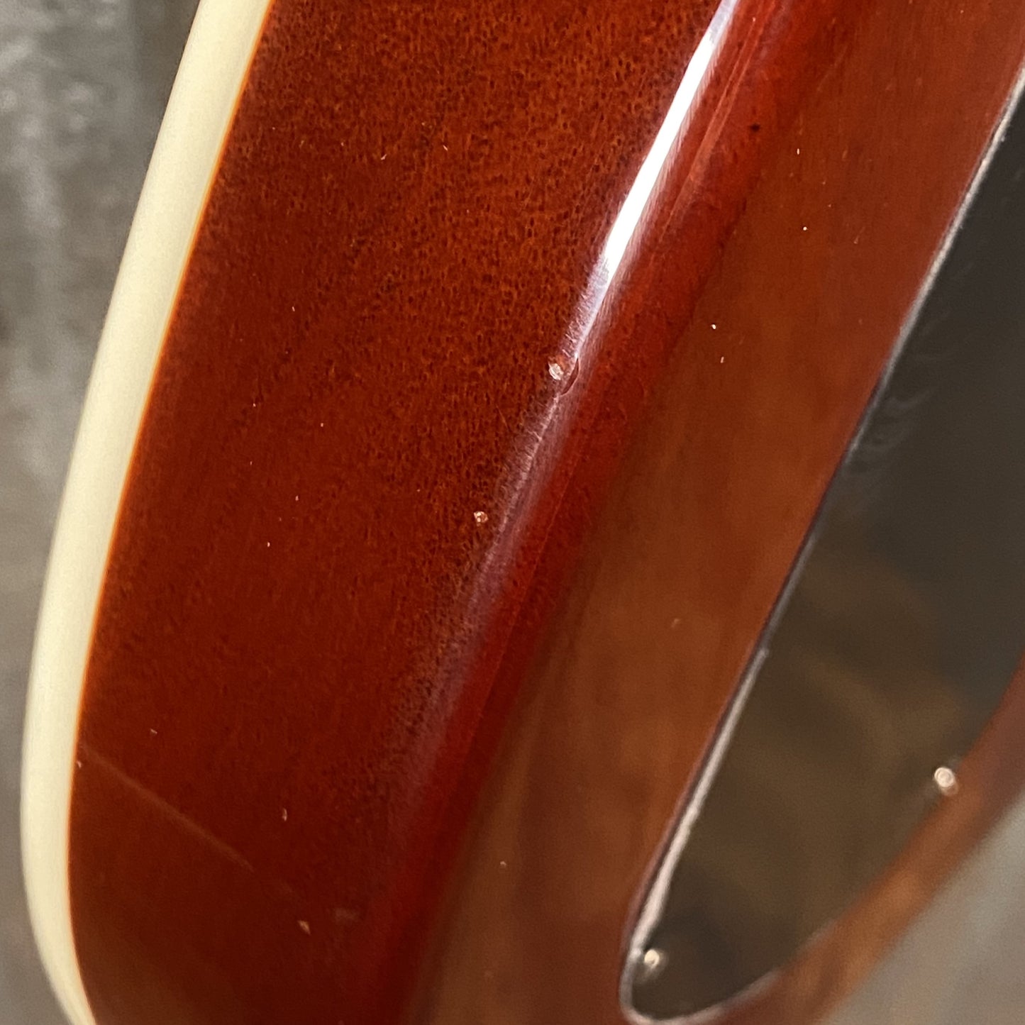 Reverend Limited Edition Manta Ray Semi Hollow Body Archtop Vintage Clear Natural Guitar #22 Blem