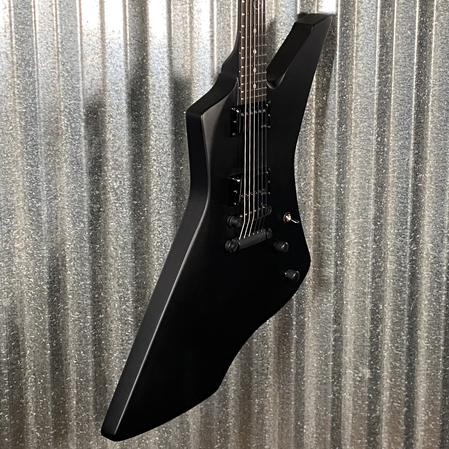 ESP LTD Snakebyte James Hetfield Black Satin EMG Guitar & Case LSNAKEBYTEBLKS #0278 Used