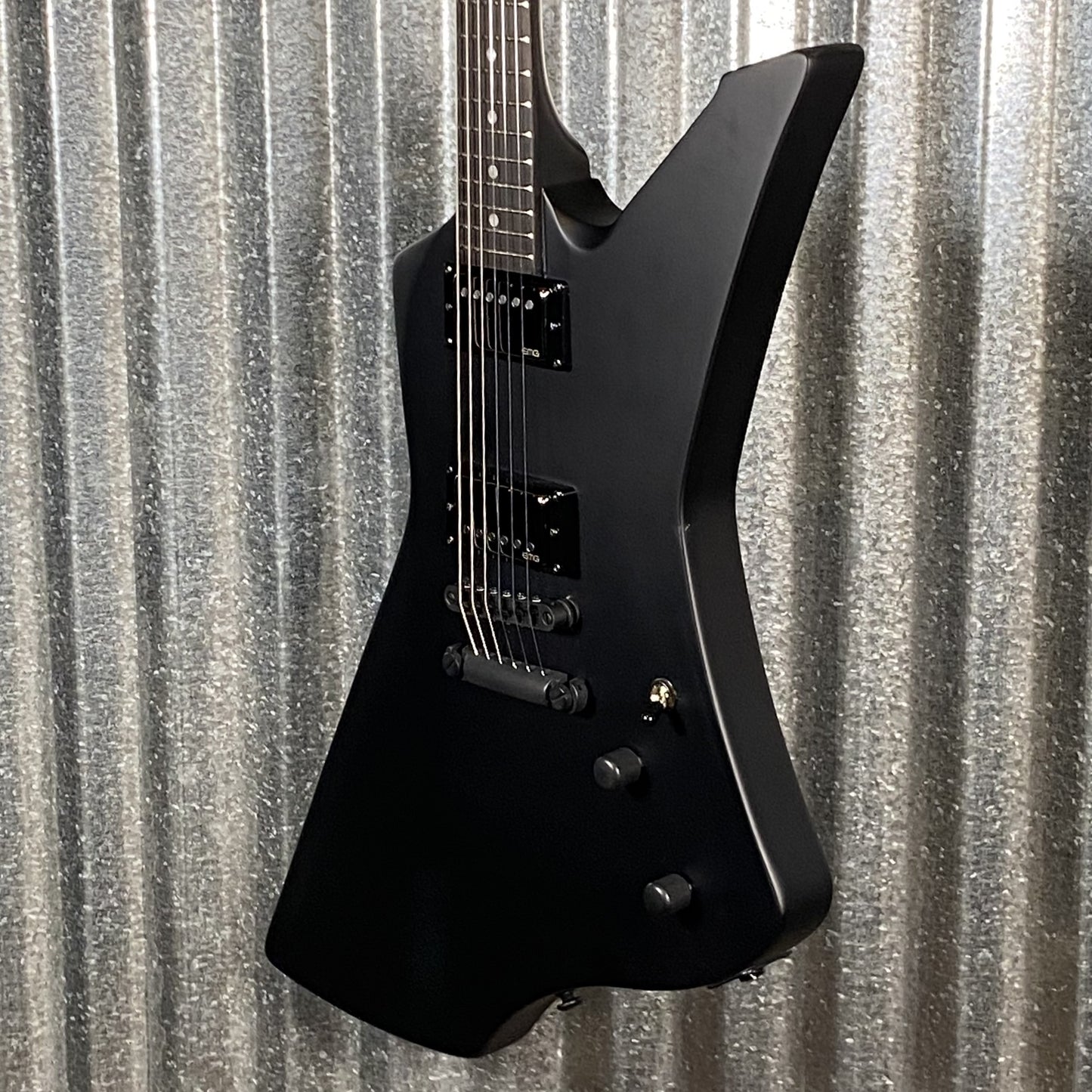 ESP LTD Snakebyte James Hetfield Black Satin EMG Guitar & Case LSNAKEBYTEBLKS #0278 Used