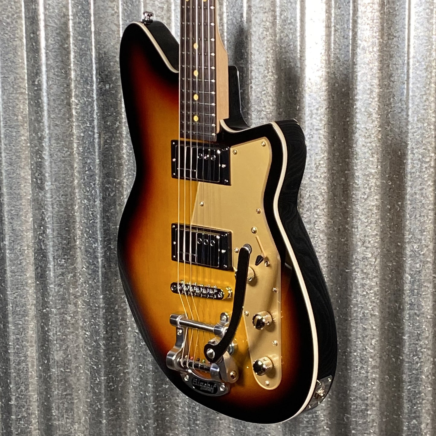 Reverend Jetstream HCB Bigsby 3 Tone Sunburst Railhammer Guitar #67179
