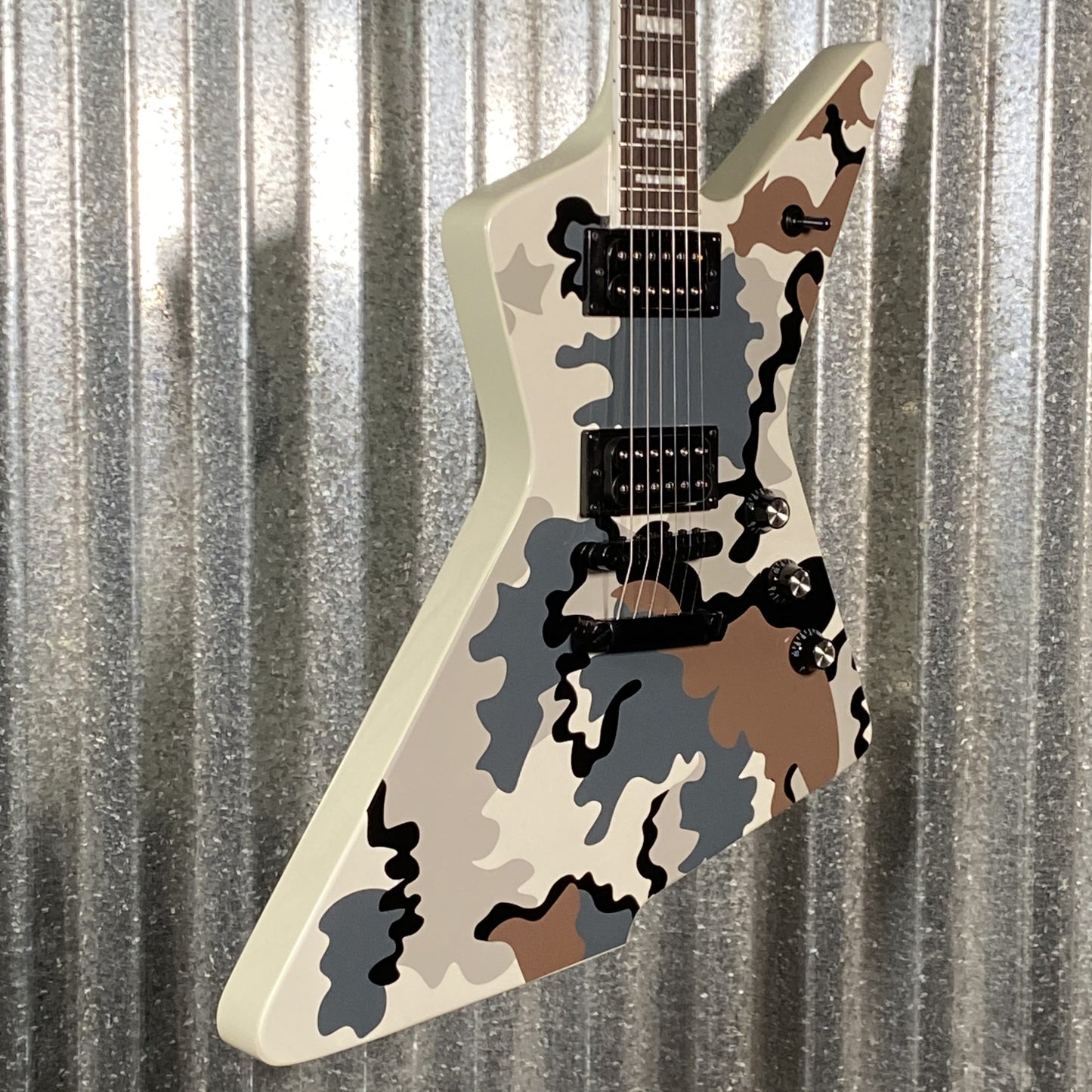 Westcreek Guitars Revenge Explorer Style Camo #0088 Used