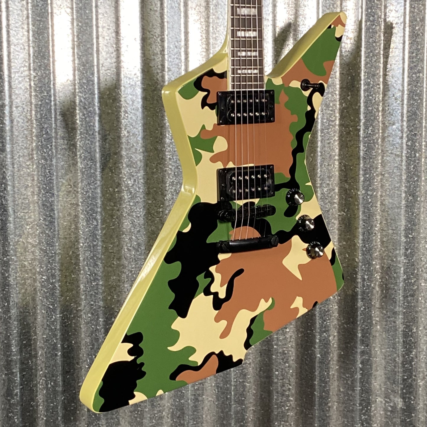 Westcreek Guitars Revenge Explorer Style Camo #0065 Used