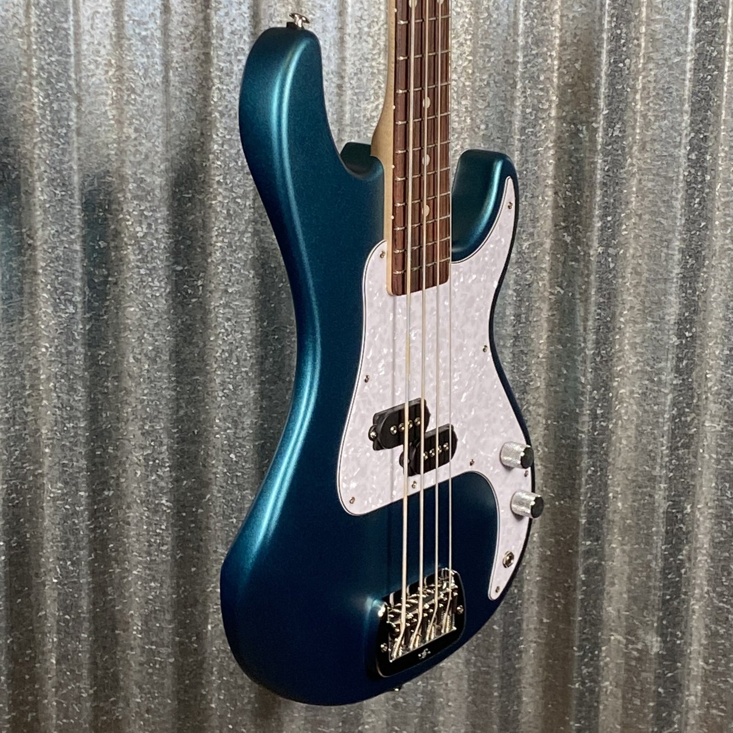 G&L USA BTO SB-1 4 String Bass Emerald Blue Frost & Bag #0083