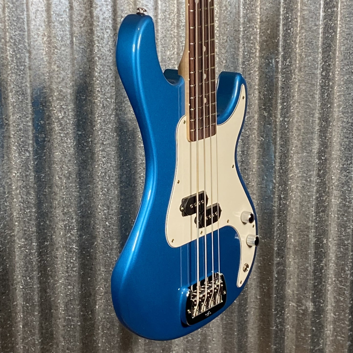 G&L USA BTO SB-1 4 String Bass Lake Placid Blue & Bag #0082 Blem