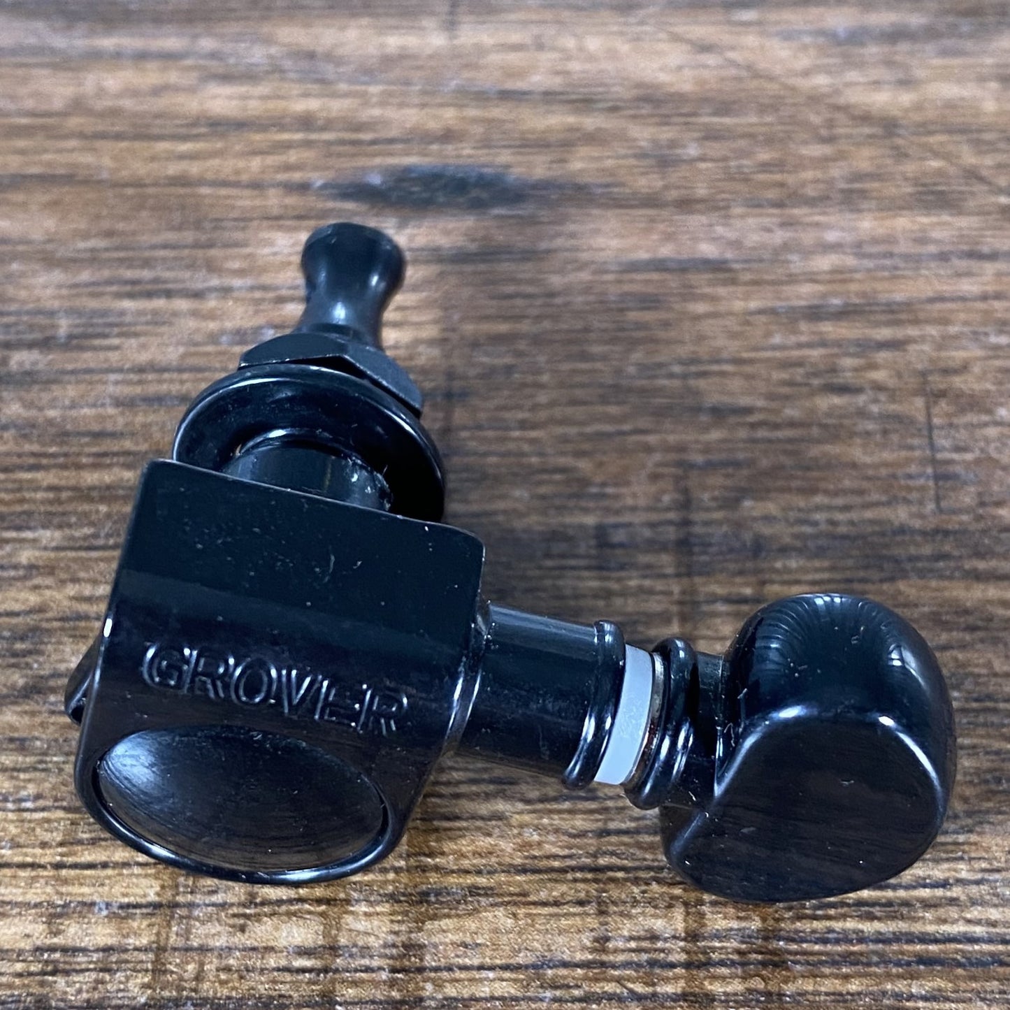 Grover Mid Size Rotomatics 305-6 String In Line Tuning Machine Set Black Used