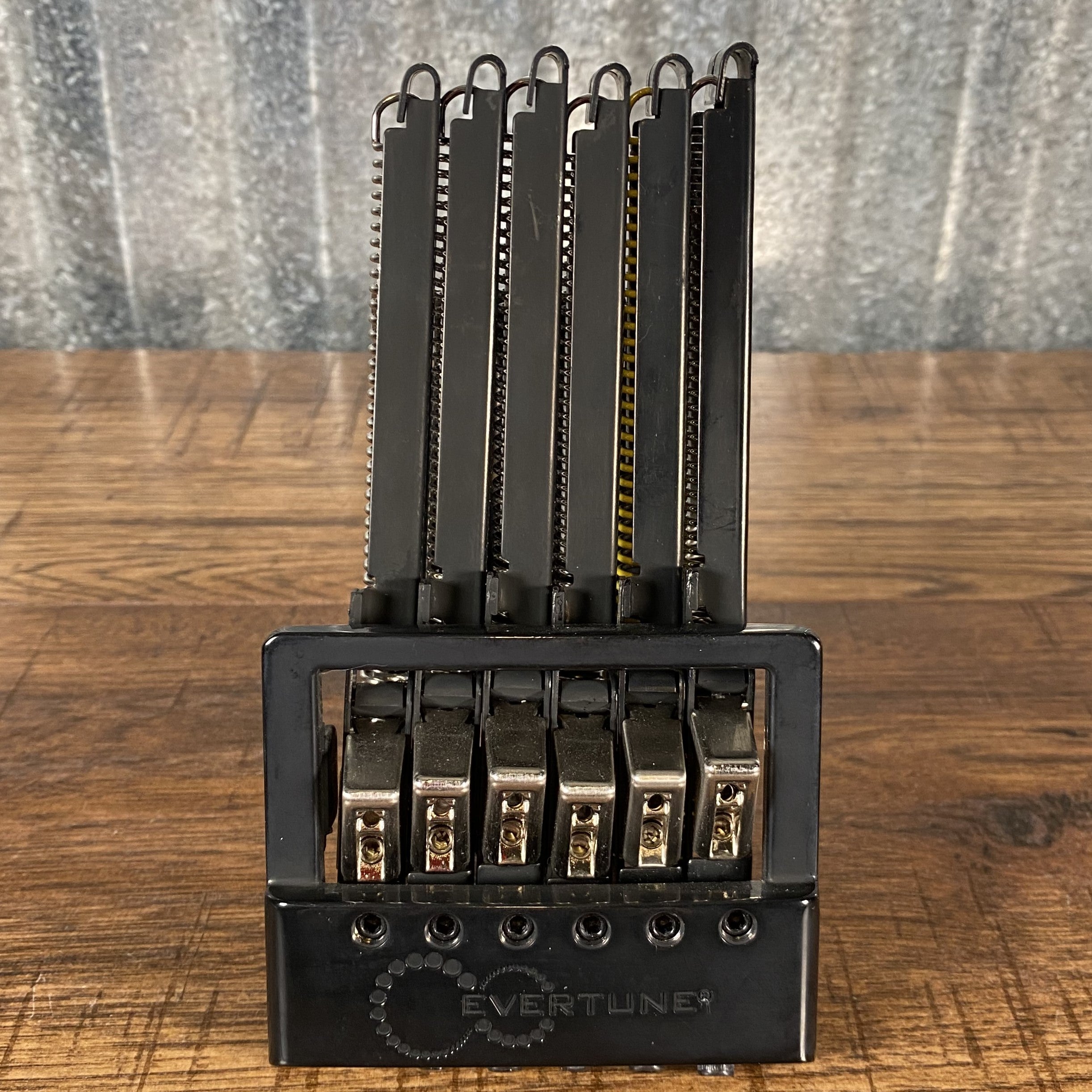 Evertune F Model 6 String Electric Guitar Bridge Kit Used Black