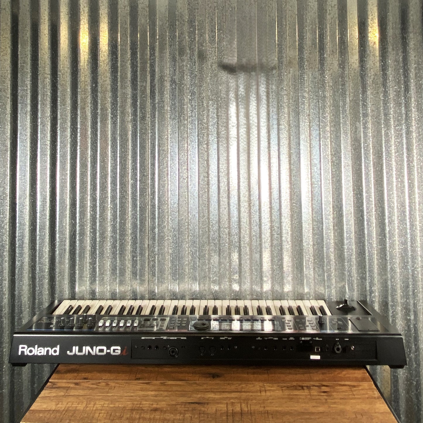 Roland Juno Gi 61 Key Mobile Synthesizer with Digital Recorder Used