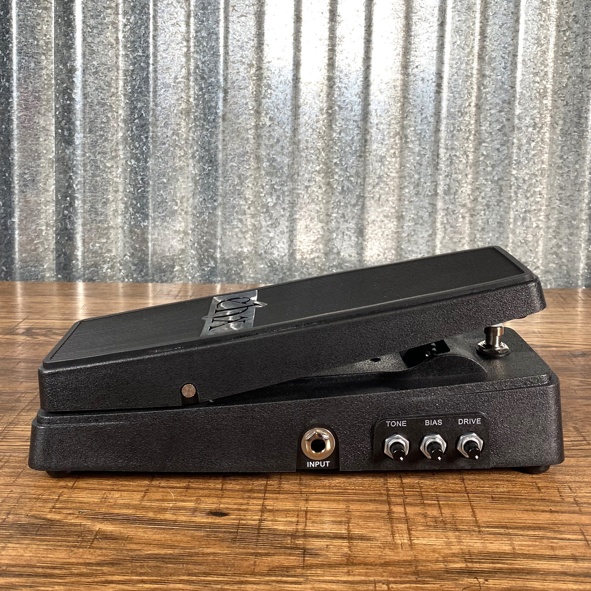 Electro-Harmonix EHX Cock Fight Plus Talking Wah Guitar