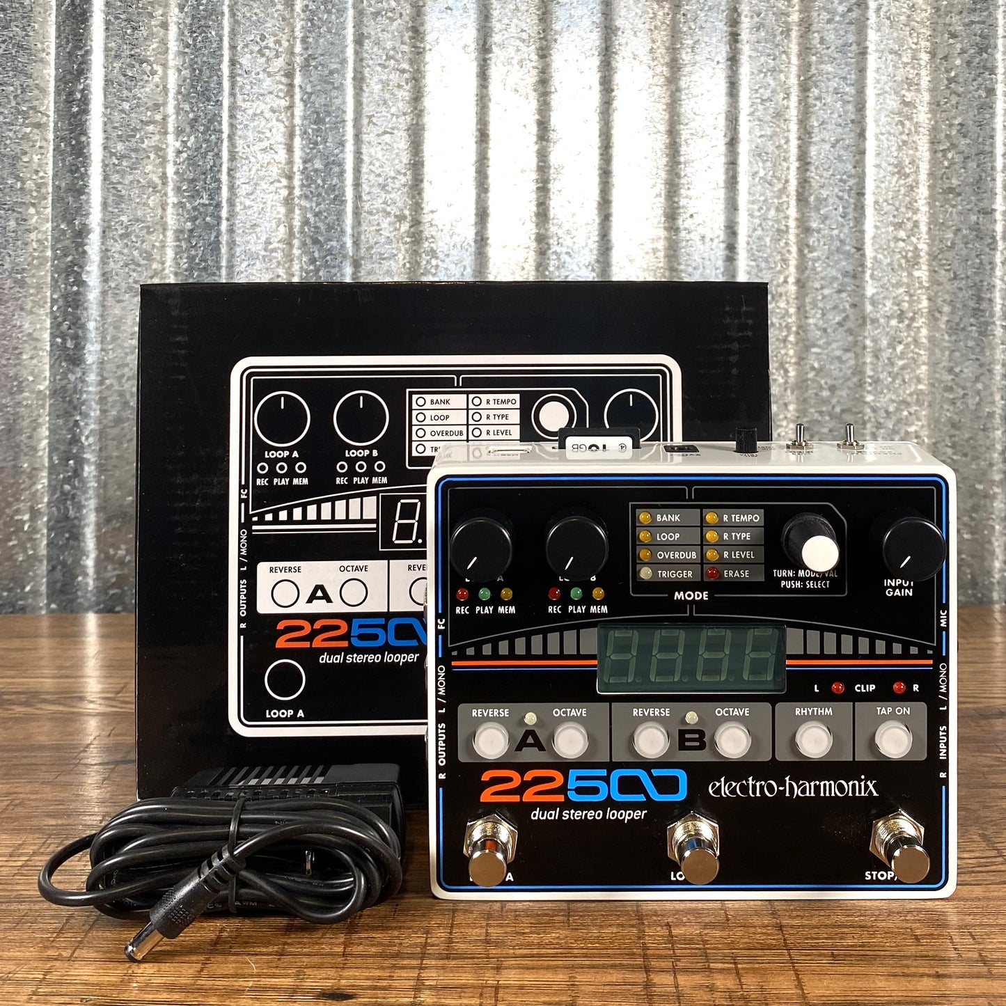 Electro-Harmonix EHX 22500 Dual Stereo Looper Guitar & Bass Effect Pedal