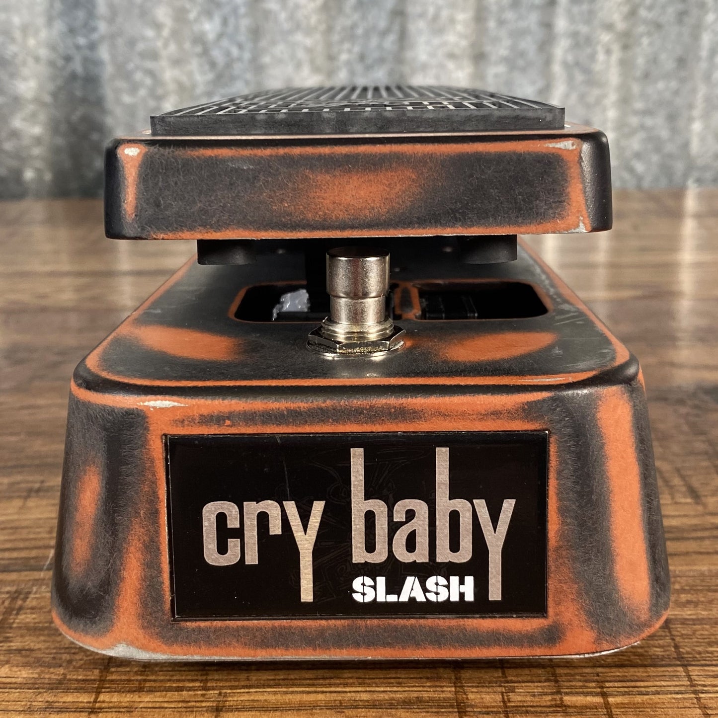 Dunlop SC95 Slash Cry Baby Classic Wah Guitar Effect Pedal Distressed Finish