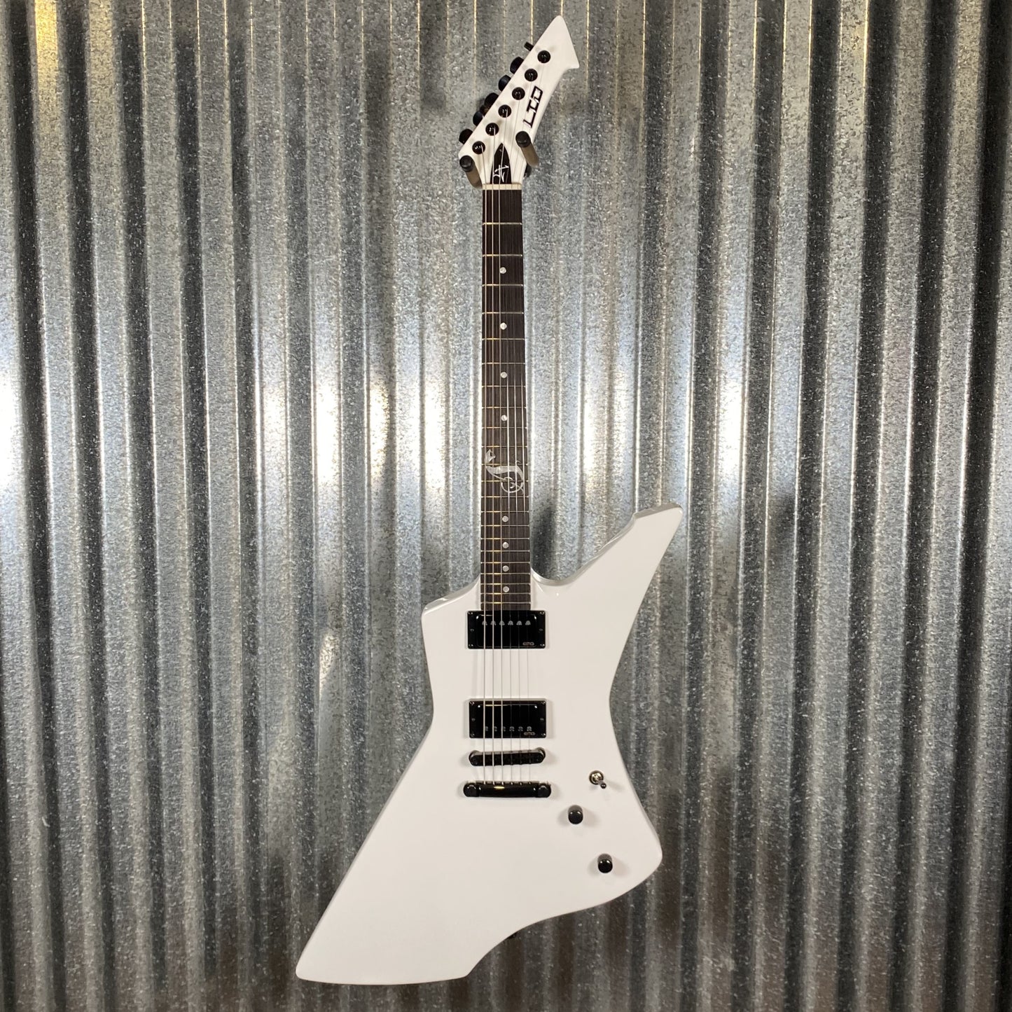ESP LTD James Hetfield Snakebyte Snow White EMG Guitar & Case LSNAKEBYTESW #0241 Used
