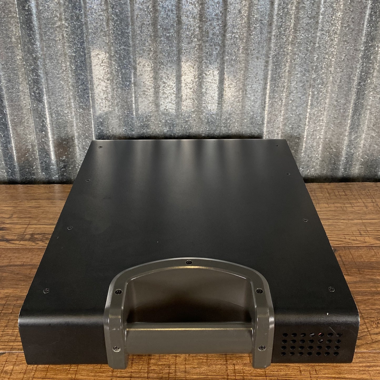 Hartke LX8500 800 Watt Light Weight Tube Preamp Bass Amplifier Head Used