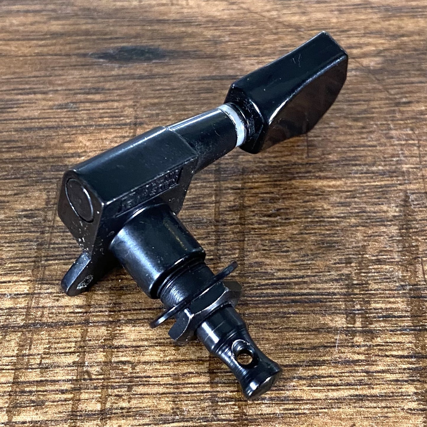 ESP LTD Branded 3+3 Tuning Machine Set Black Used