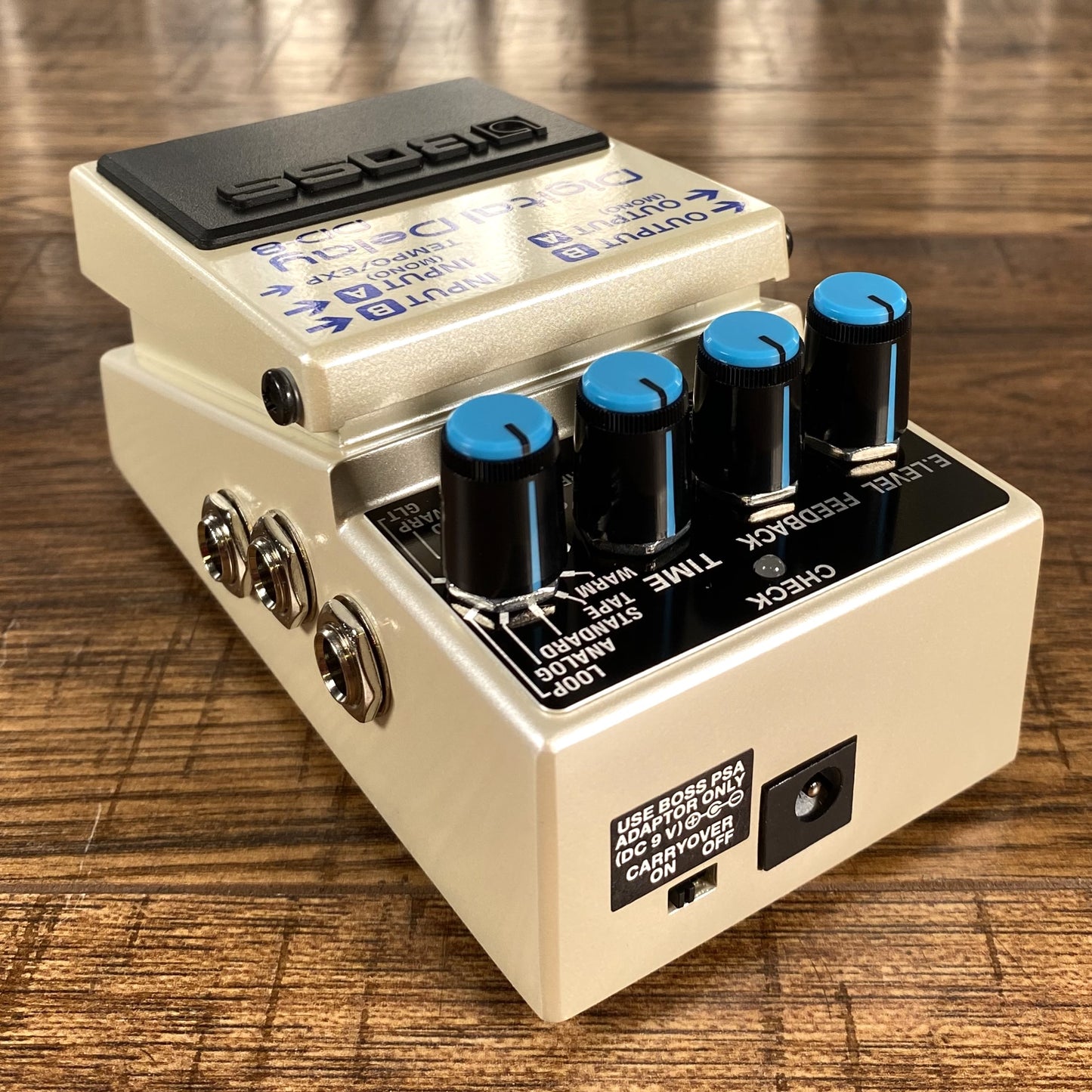 Boss DD-8 Digital Delay Guitar Effect Pedal
