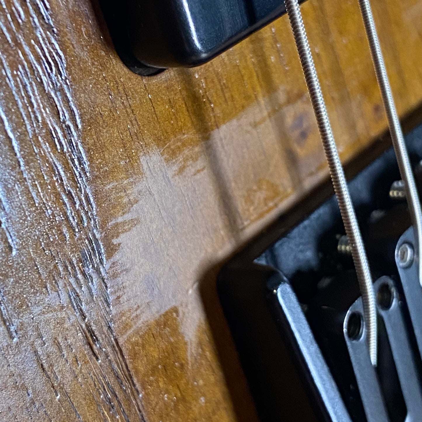 Kiesel Zeus Headless Ash Whiskey Brown Guitar & Bag #1478 Used