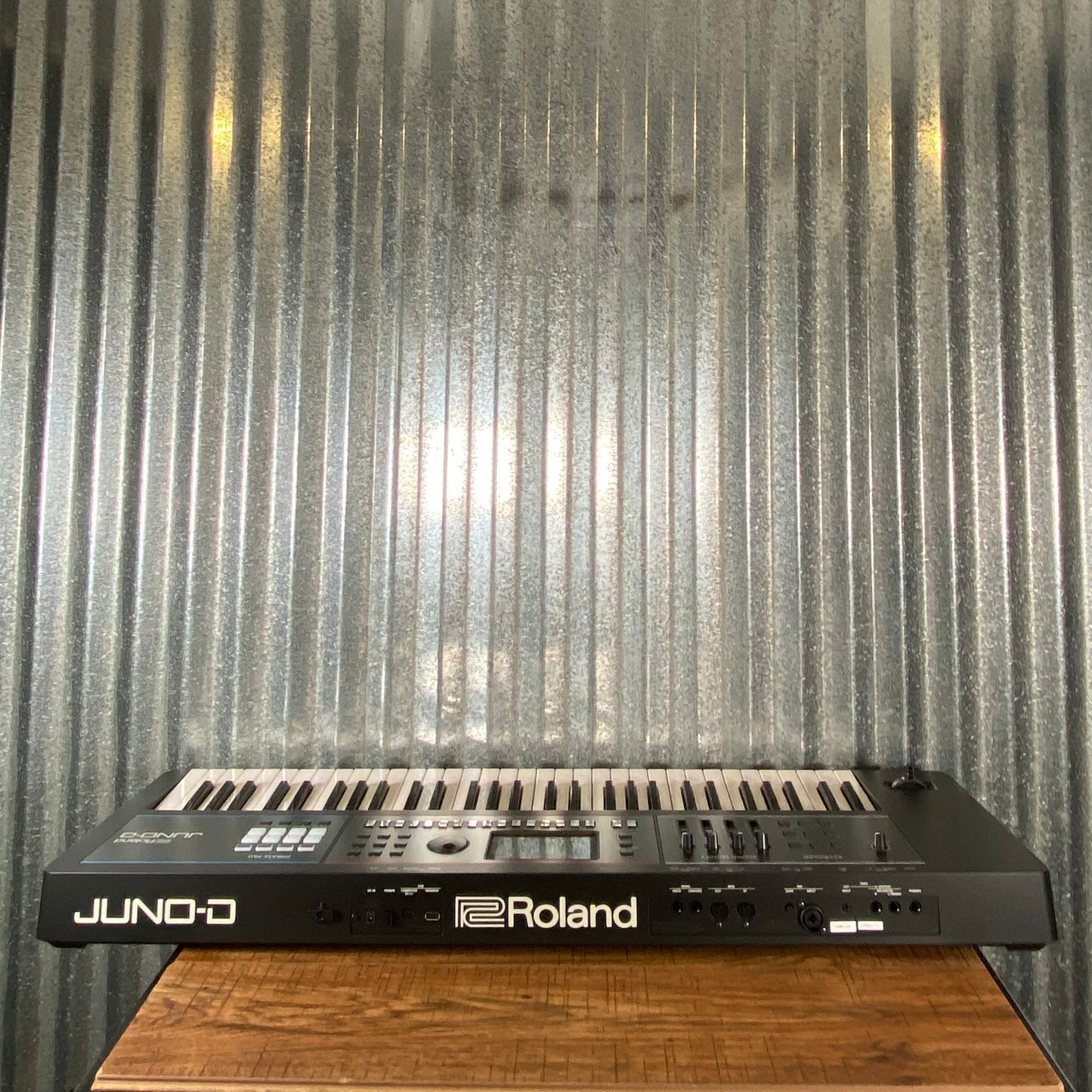 Roland Juno D6 61 Key Synthesizer Sequencer Used