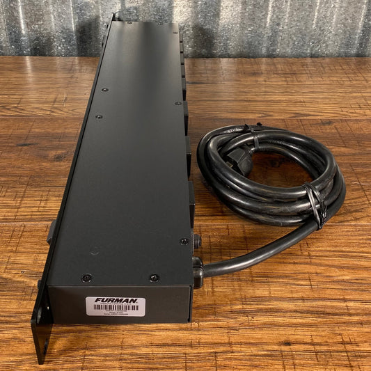 Furman Merrit M-8x2 15A 9 Outlet Rack Mount Power Conditioner Used