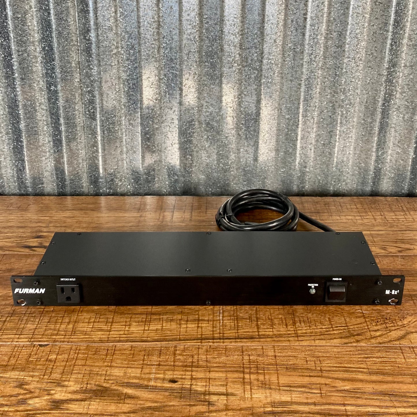 Furman Merrit M-8x2 15A 9 Outlet Rack Mount Power Conditioner Used