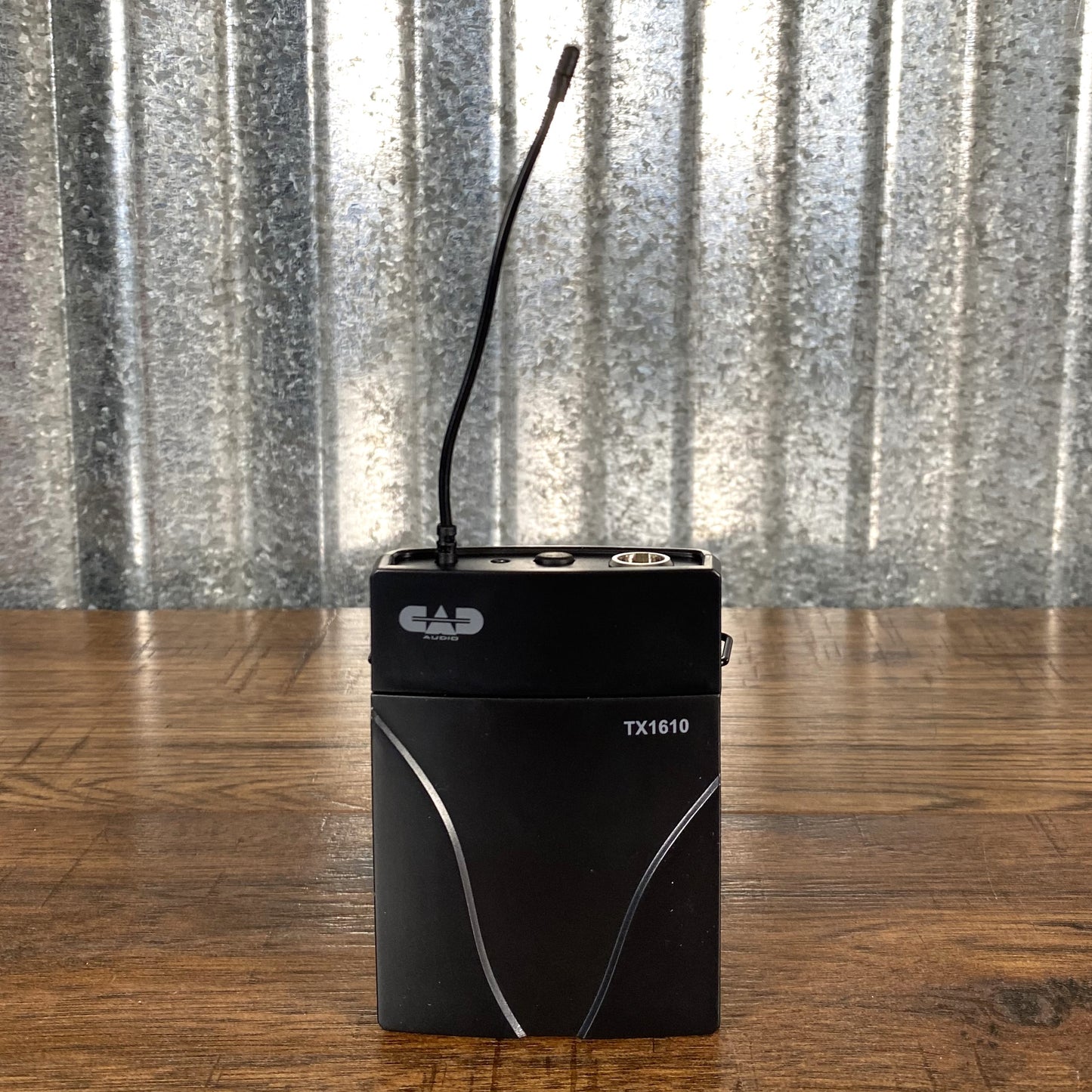 CAD Audio WX1610G Stageselect UHF Wireless Headset Lav Guitar Body Pack System Open Box