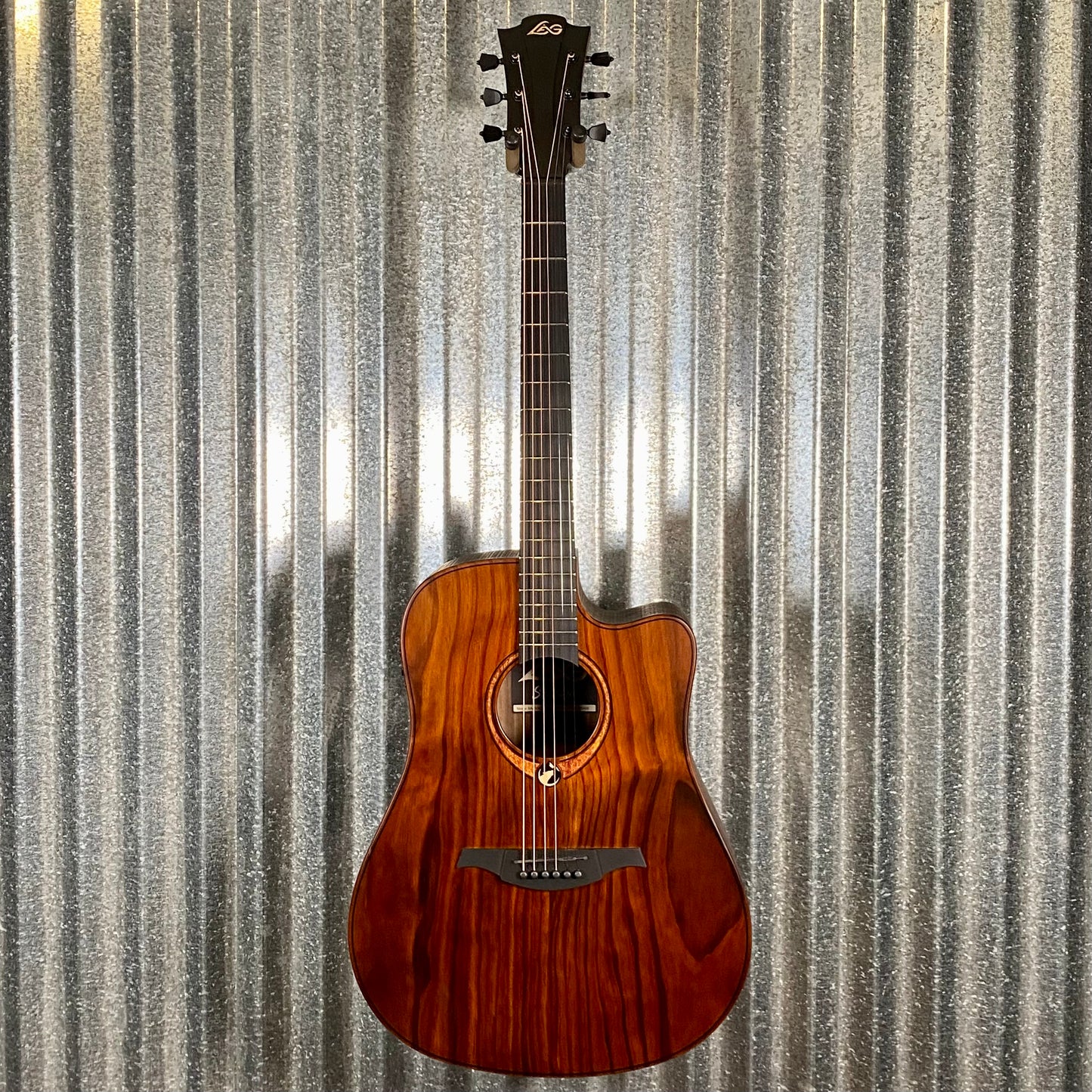 LAG Guitars SAUVAGE-DCE Natural Dreadnought Acoustic Electric Guitar & Bag #3405