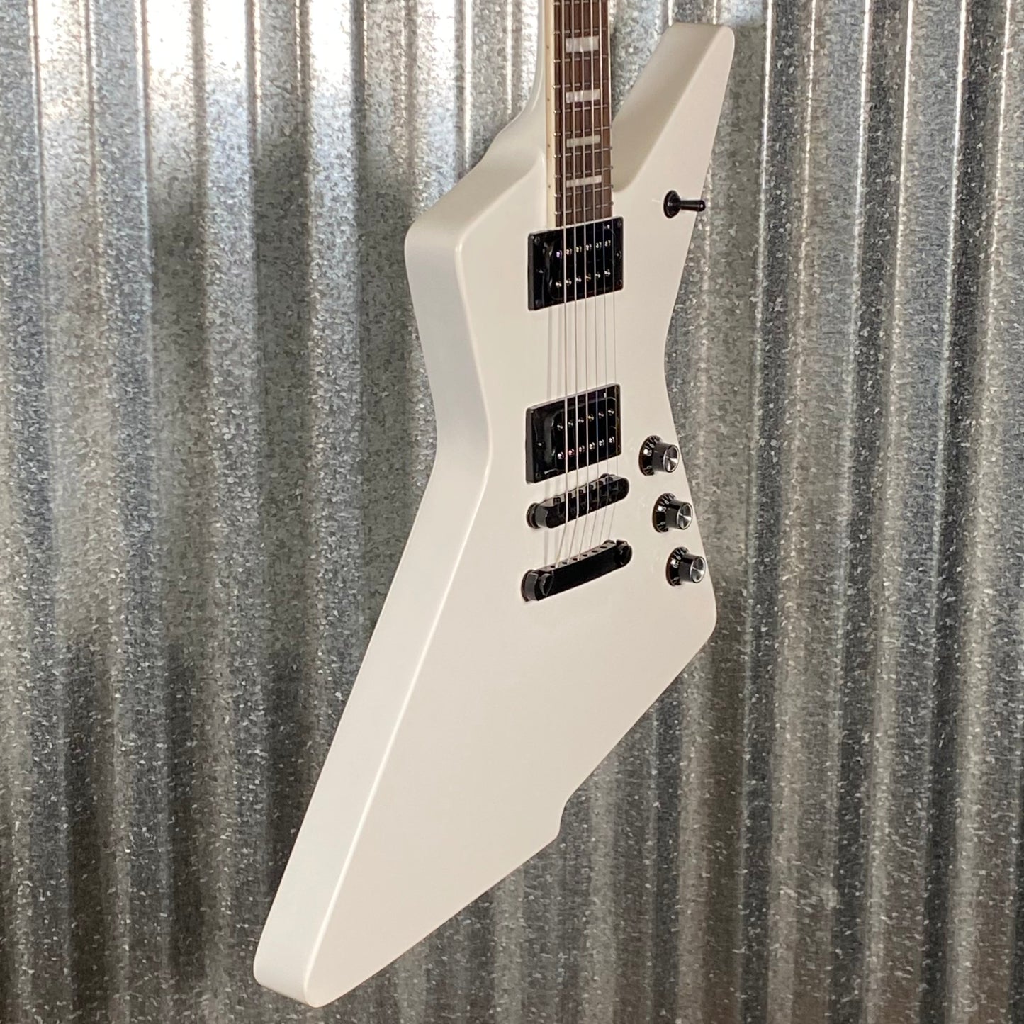 Westcreek Guitars Revenge Explorer Style White #0164 Used