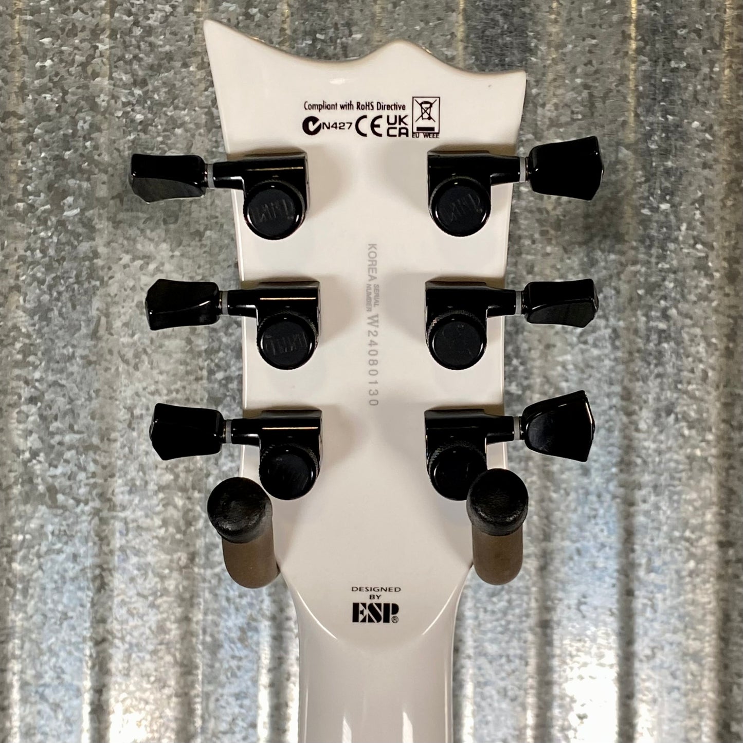 ESP LTD Iron Cross James Hetfield Snow White Guitar & Case LIRONCROSSSW # 0130 Used