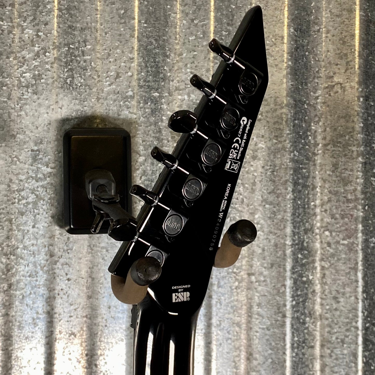 ESP LTD Demonology KIRK HAMMETT Guitar & Case LKHDEMON #0758 Used