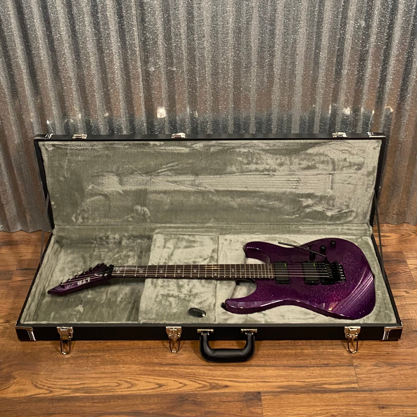 ESP LTD KH-602 Kirk Hammett Purple Sparkle EMG Guitar & Case KH602PSP #0818 Used