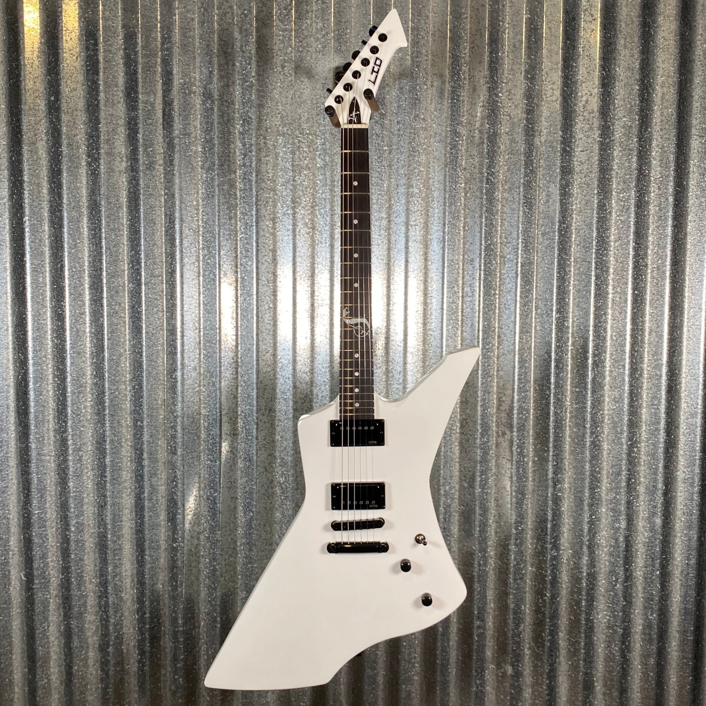 ESP LTD James Hetfield Snakebyte Snow White EMG Guitar & Case LSNAKEBYTESW #0113 Used