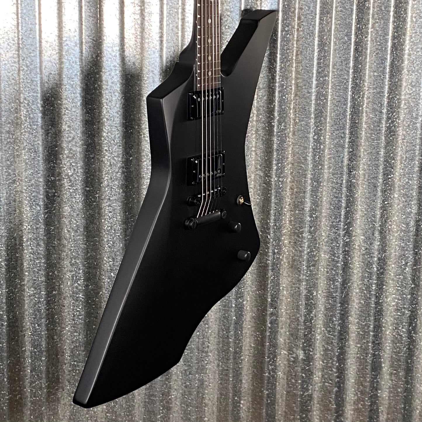 ESP LTD Snakebyte James Hetfield Black Satin EMG Guitar & Case LSNAKEBYTEBLKS #1446 Used