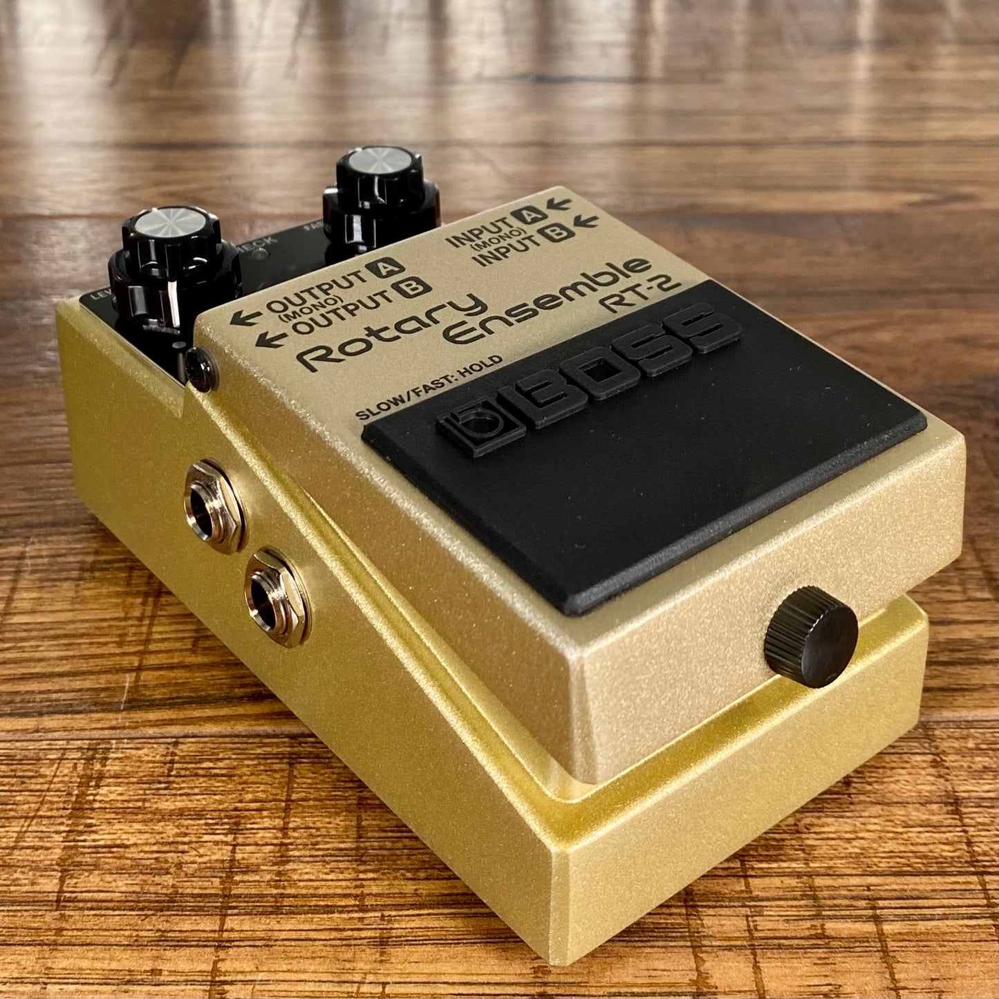 Boss RT-2 Rotary Ensemble Guitar Effect Pedal