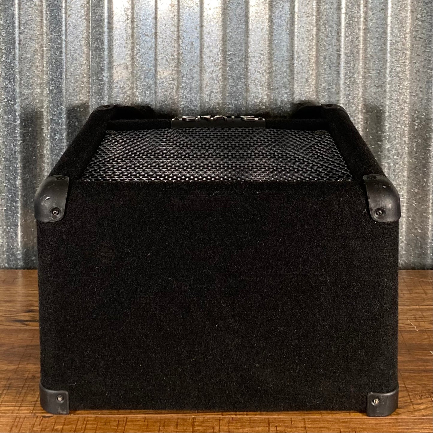 Crate BT15 15 Watt 8" Bass Amplifier Combo Used