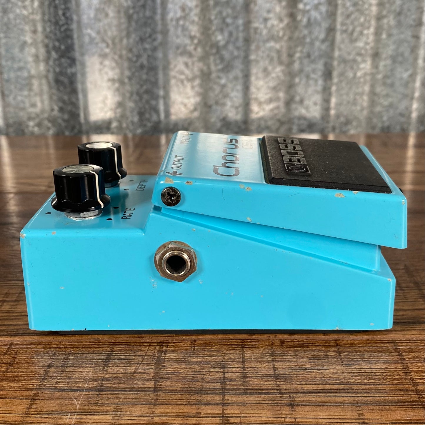 Boss CE-2 Chorus Guitar Effect Pedal Japan 1983 Used