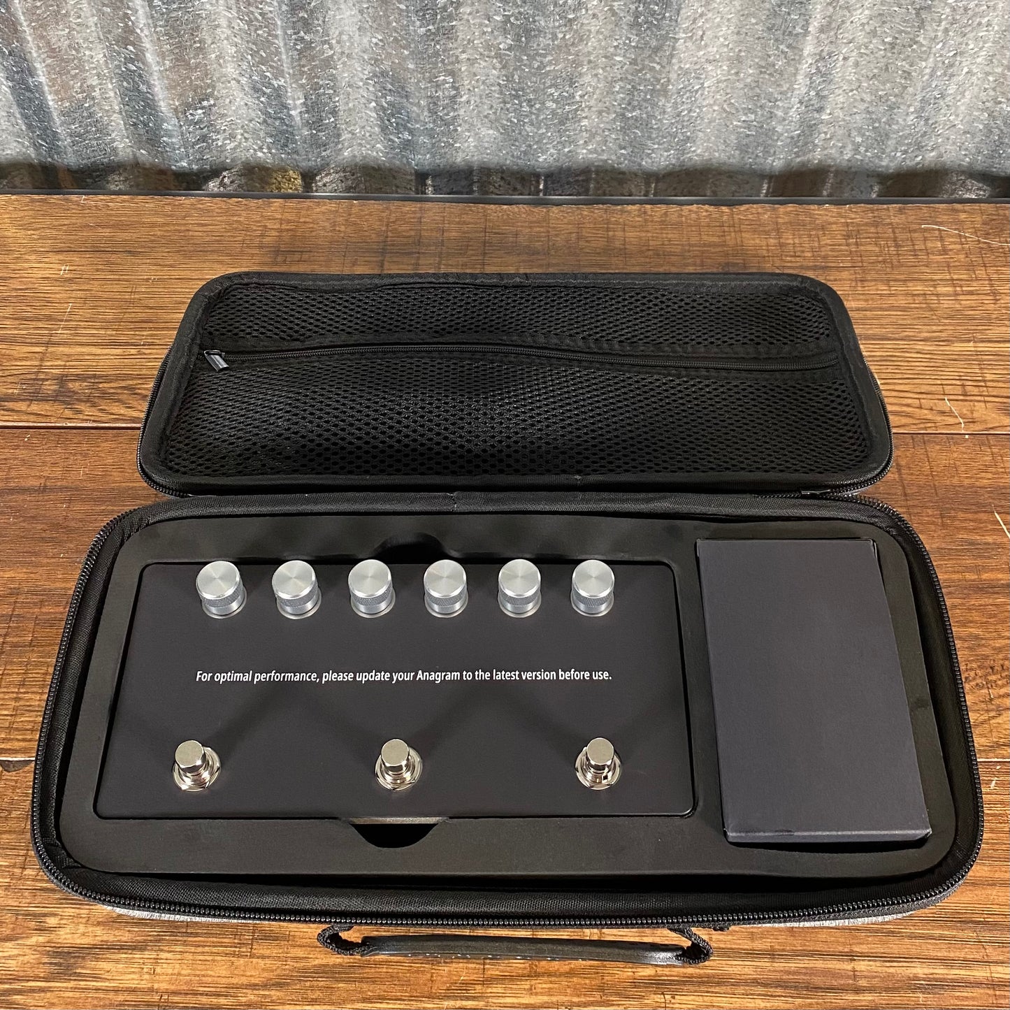 Darkglass Anagram Multicore DSP Preamp Bass Multi Effect Pedal