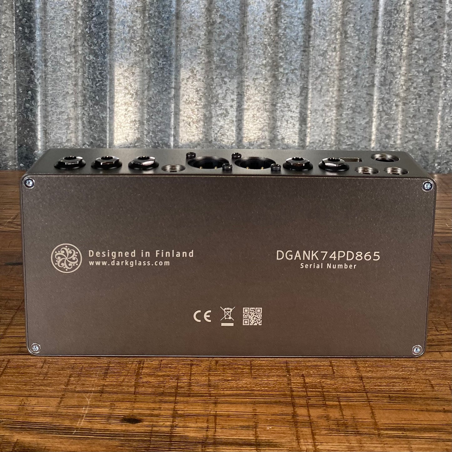 Darkglass Anagram Multicore DSP Preamp Bass Multi Effect Pedal