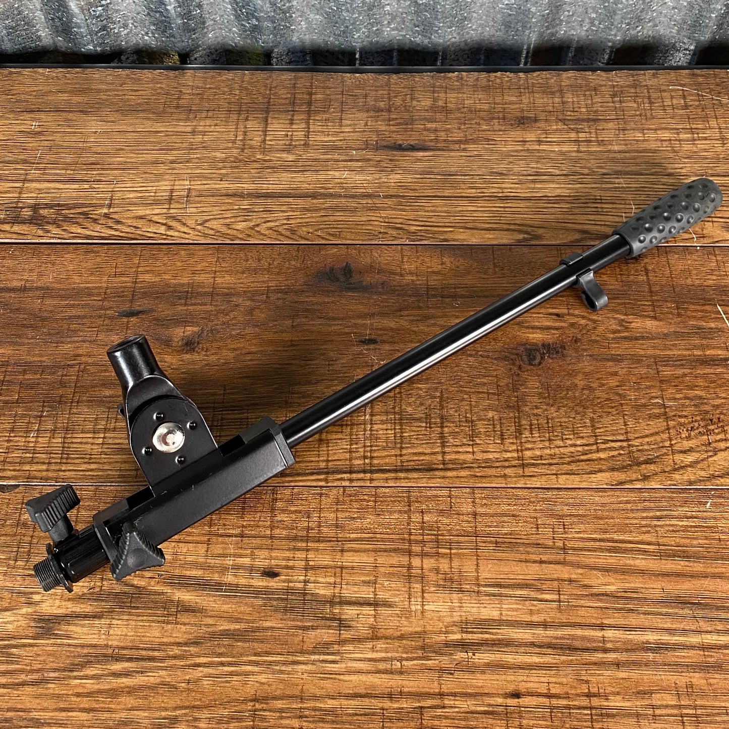 Talent MS-4 Microphone Stand Telescopic Boom Arm 20"-35" Used