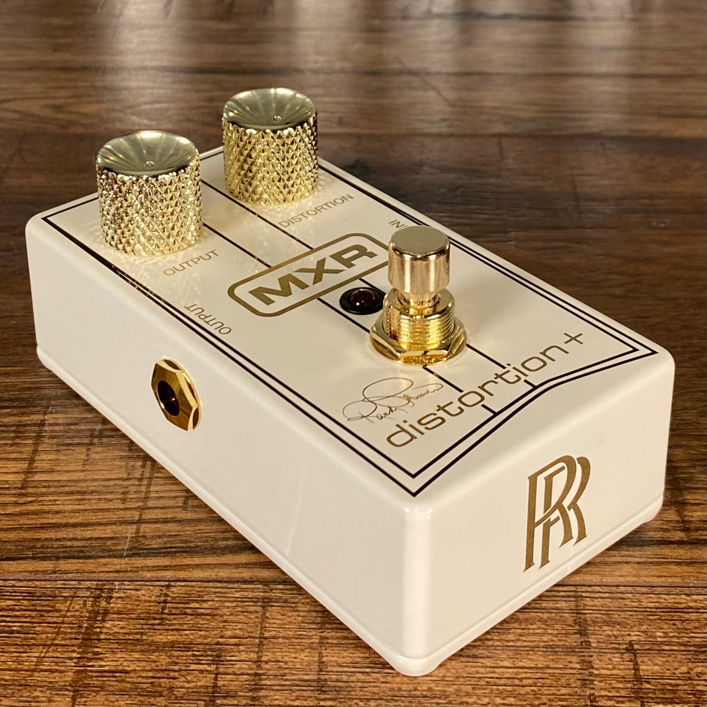 Dunlop MXR RR104C Randy Rhoads Flying V Special Edition Distortion + Plus Guitar Effect Pedal