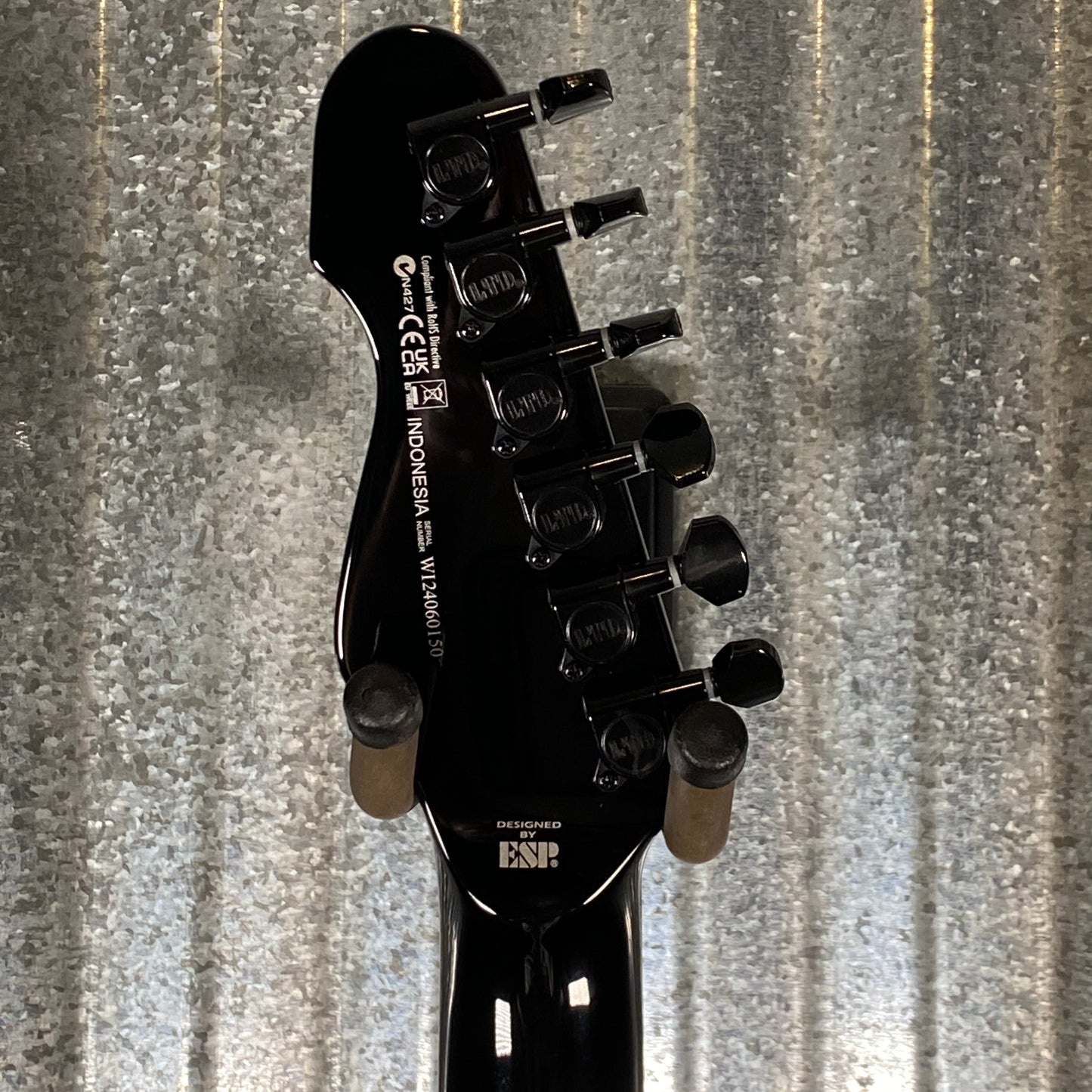 ESP LTD TE-200 Gloss Black Guitar LTE200BLK #0150 Used