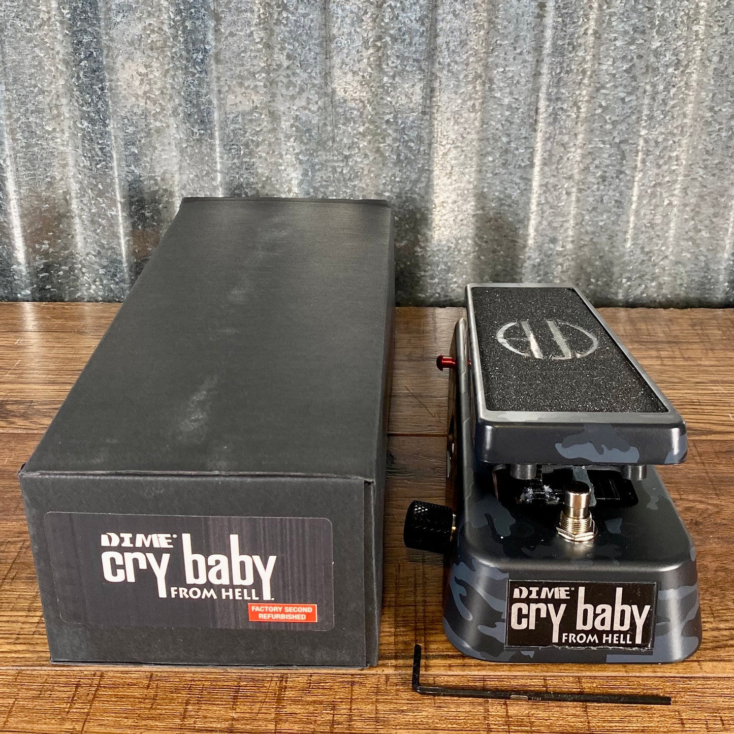 Dunlop DB01B Dimebag Cry Baby From Hell Wah Guitar Effect Pedal B Stock