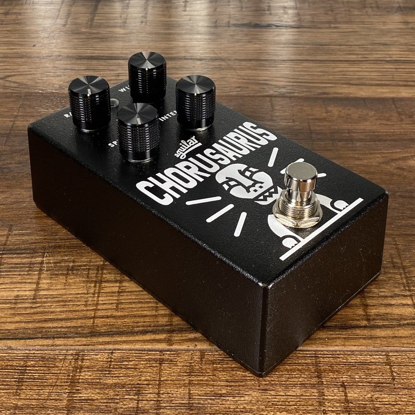Aguilar Chorusaurus v2 Bass Chorus Effect Pedal Demo