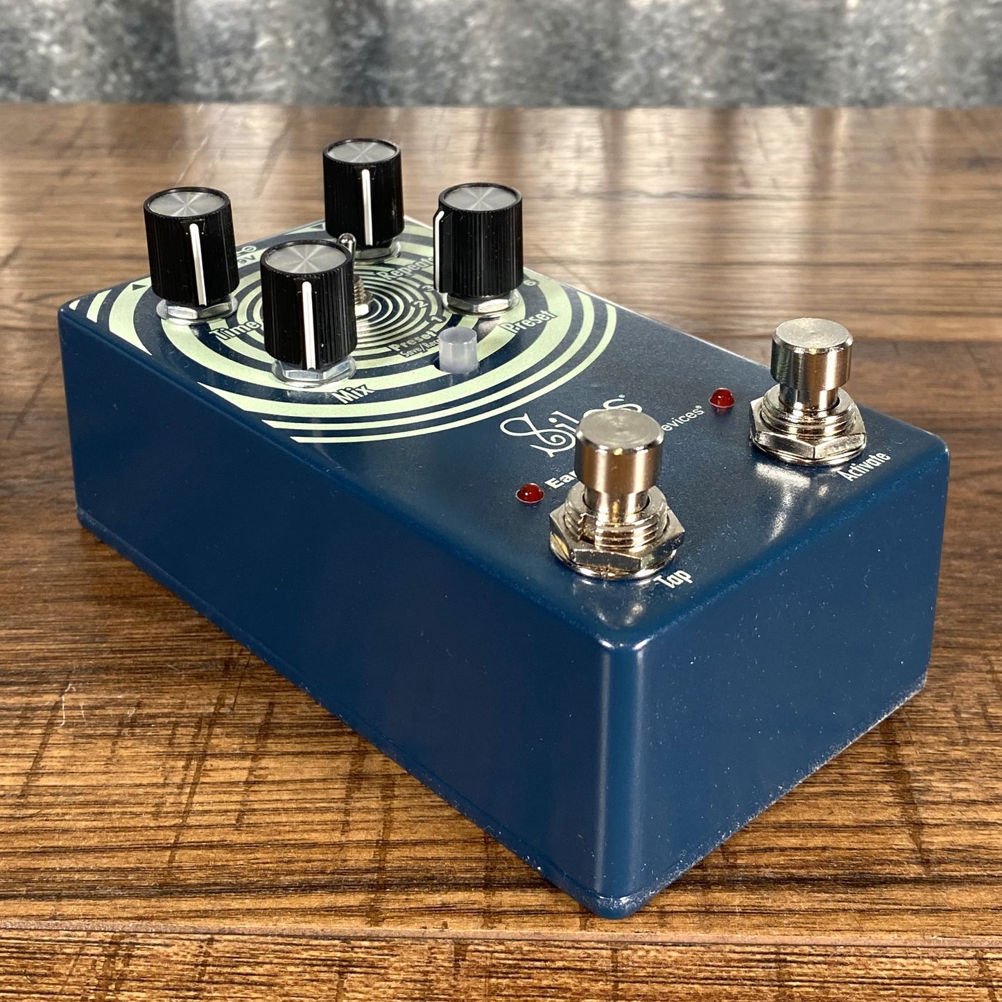 Earthquaker EQD Devices Silos Multi Generational Time Reflection Delay Guitar Effect Pedal Demo