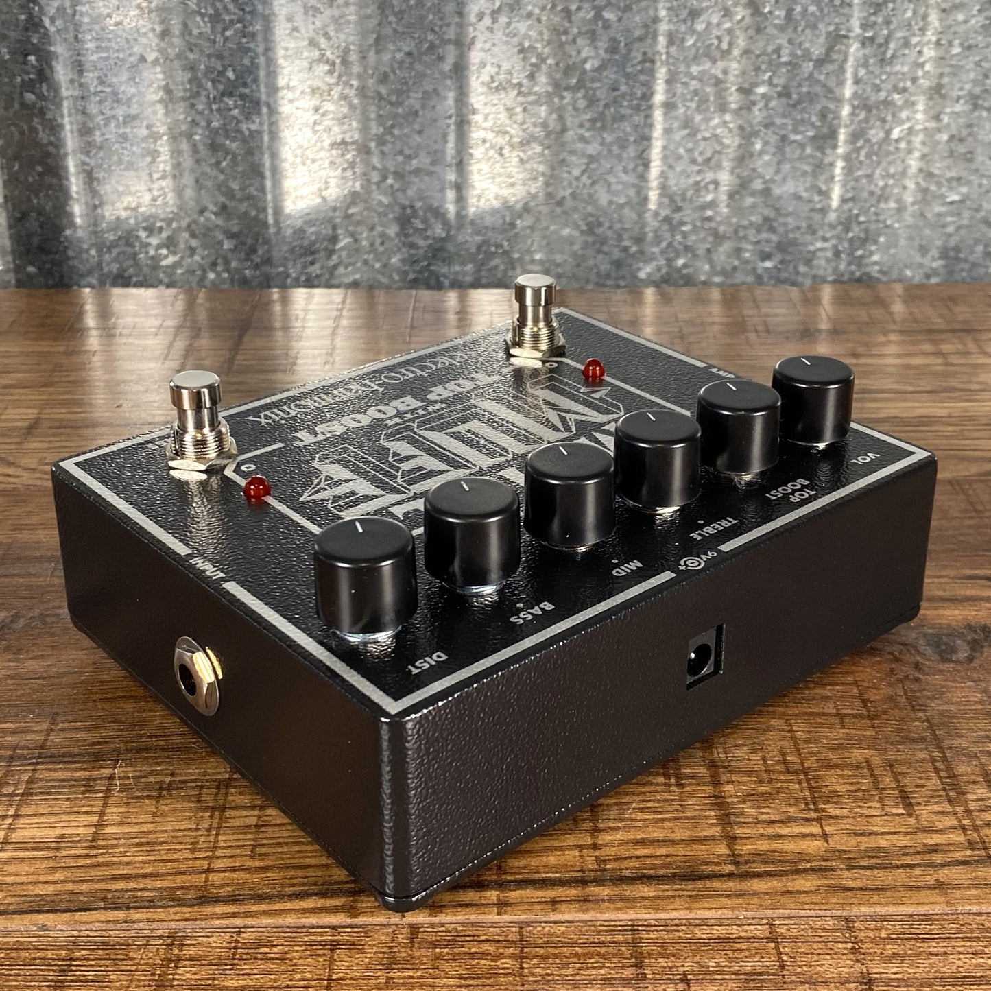 Electro-Harmonix EHX Metal Muff with Top Boost Distortion Guitar Effect Pedal Demo