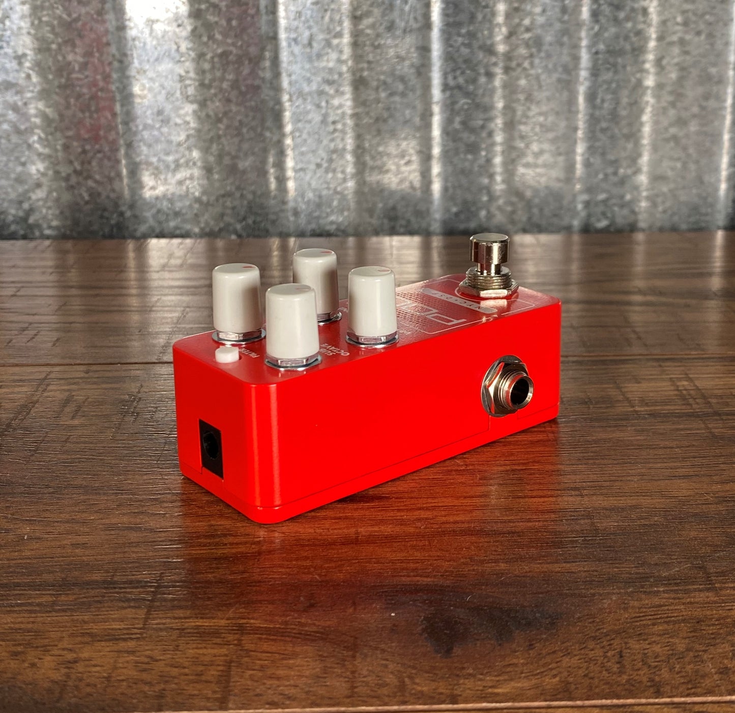 Electro-Harmonix EHX Pico Pog Polyphonic Octave Generator Guitar Effect Pedal Demo